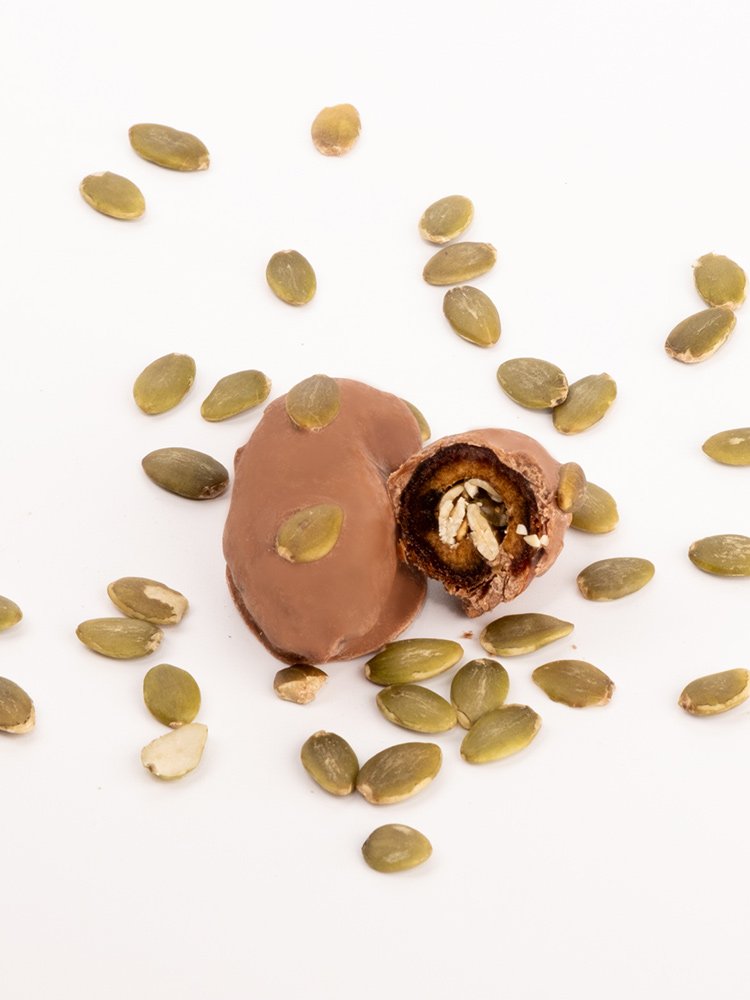 Çikolata Kaplı Kabak Çekirdeği Dolgulu Hurma 300 Gr - Görsel 3